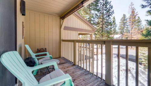 1 Mi to Lake Tahoe Condo with Pool Access - Foto 3