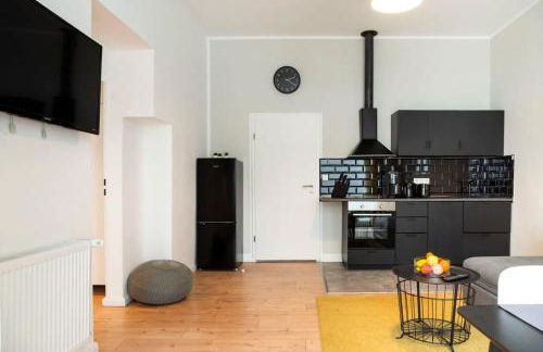 Kudamm plus AC plus SelfCheckIn plus Free Street Parking - Foto 3