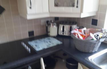 Moira Cottages at Berwickhall Sleeps 8 - Foto 5