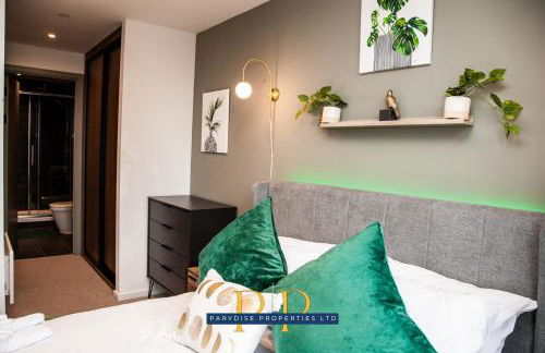 Deansgate Luxury Suite - Modern & Warm 1-Bed - Ideal For Business or Work Stays - Presented by Parydise Properties - Foto 9