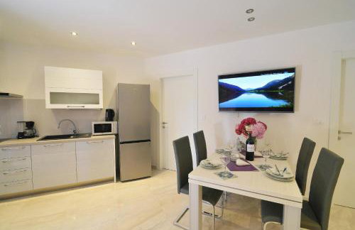 Villa Perla with swimming pool, Lovran - Opatija - Photo 14