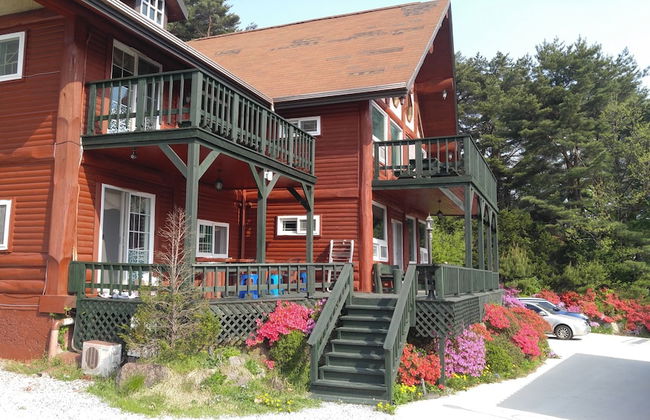 Muju Naos Pension - Photo 48