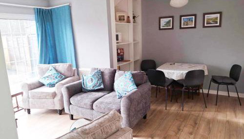 Edge of Exmoor Garden Flat, dog friendly, sleeps 2 - 4 - Foto 2