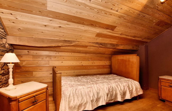 Ardennic Farmhouse for Groups - Photo 3