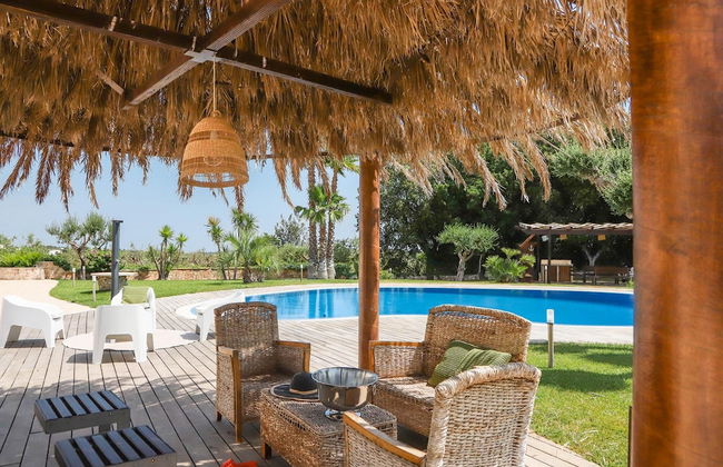 TD Trulli Bruco Large Pool for Family Fun - Foto 10