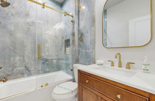 Greens and Golf Getaway- Units A and B - Foto 31