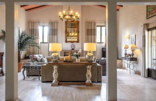 Hacienda De La Siesta - Photo 1