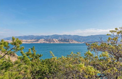 Gorgeous Apartment In Novalja - Photo 21