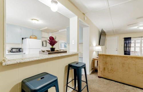 15mins to Downtown- Adorable on Taylor Both Units - Photo 25