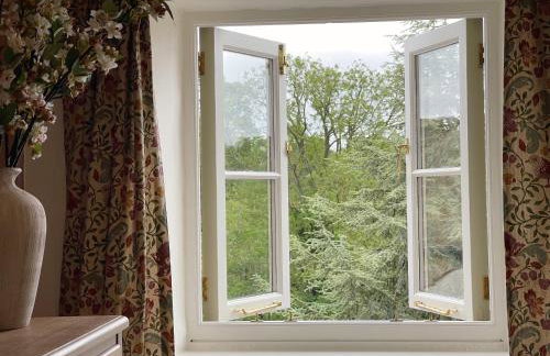 The Little Chantry - Hot Tub, Riverside, Pet Friendly - Foto 28