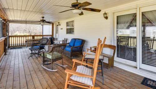 Countryside Haven with Spacious Yard in Tamassee! - Foto 3