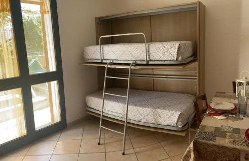 Giardino privato & BBQ Relax a La Caletta per 4 - Foto 8