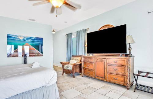 Beachfront home with pool elevator dog-friendly - Foto 15