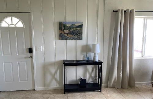 Hummingbird Hill - Entire Cabin - Foto 16