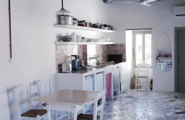 Hydra Artist House - Photo 20