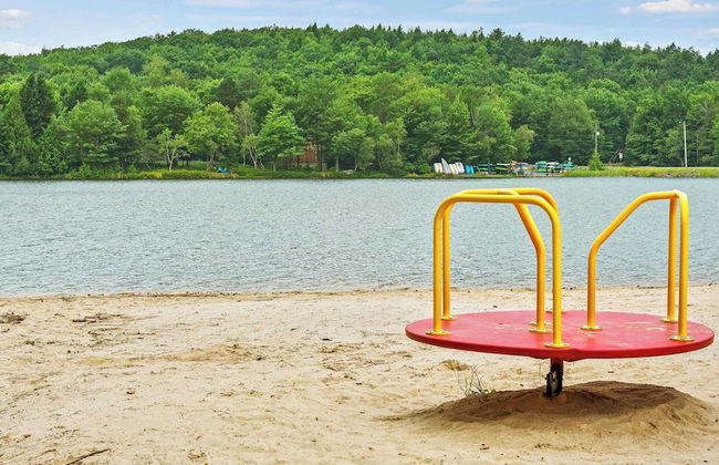 The Nest at Brier Crest by Avantstay Game Room, Expansive Deck & Fire Pit - Photo 46