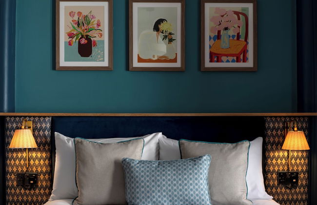 Round House Apartments - Photo 9