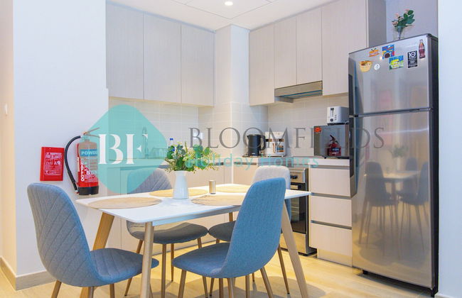 Bloomfields stunning STU In Water Edge - Photo 1