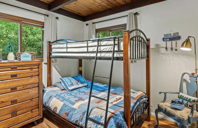 The Four Seasonal by Avantstay Hot Tub Spacious Deck Fire Pit - Foto 28