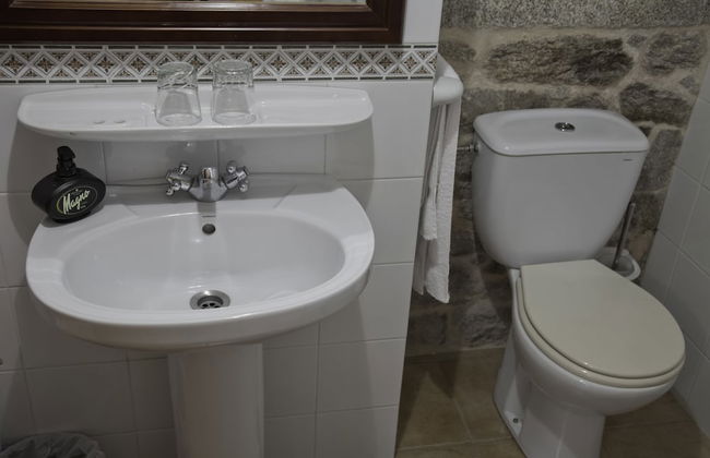 Casa de Turismo Rural Os Petroglifos - Photo 25