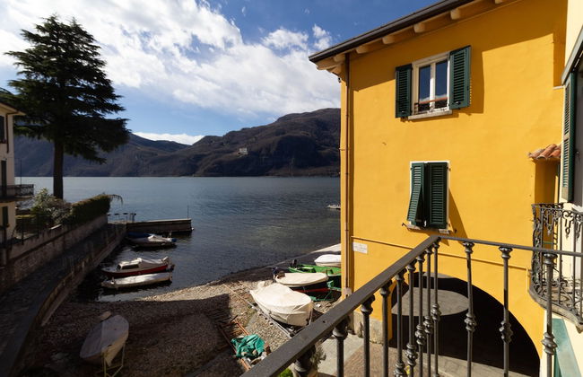 Mamma Ciccia Holiday Home - Lake Front Apartment - Foto 35
