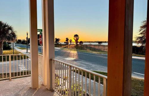 3 bedroom overlooking the water - Foto 1