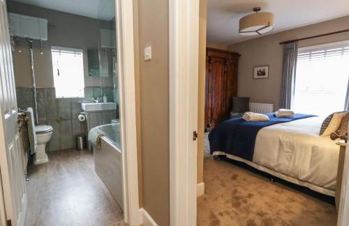 Manor Farm House - Photo 31