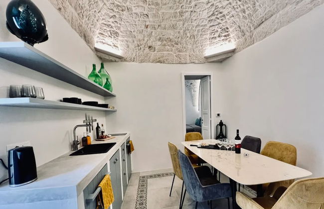 Tiny Townhouse In The Historic Centre - Photo 10