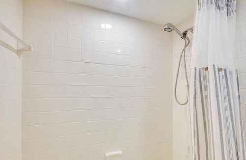 Walk to Coast Condo in Daytona Beach Shores! - Foto 20