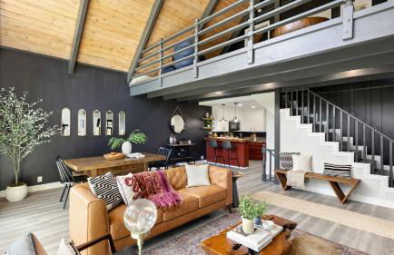 The Matterhorn Manor by Avantstay Harry Potter Inspired A-frame Home w/ Hot Tub & Views - Foto 15