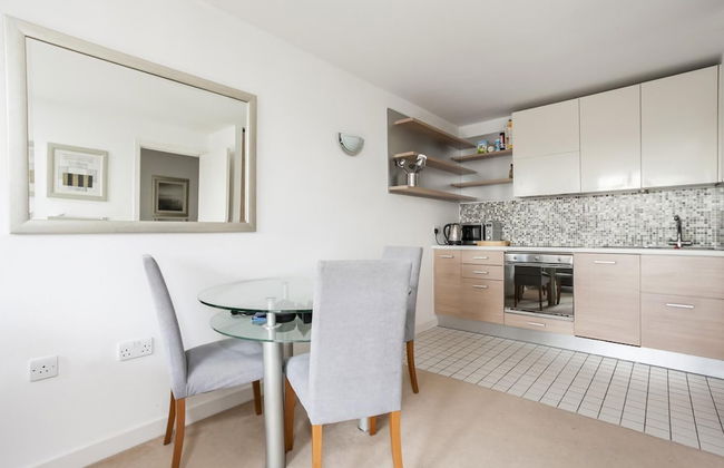Central London 2-bed Apartment - Foto 1