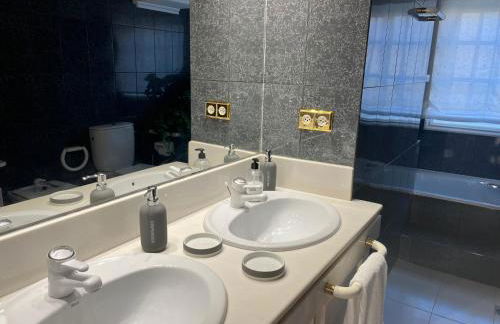 Preciosa casa en playa América - Foto 24