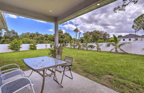 Palm Bay Home with Patio and Yard - 12 Mi to Beach! - Foto 3