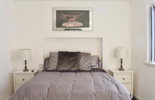 The Hawthorns - Photo 15