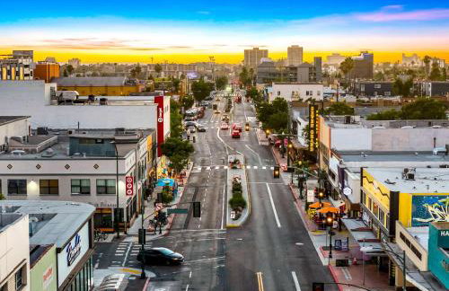 Historic Apartment with Roof Deck in the Heart of North Park - Foto 47