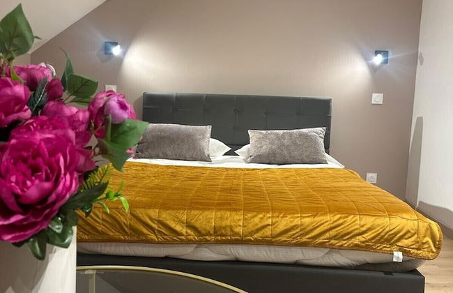 Gîtes by Hôtel Les Reflets Jaunes - Foto 9