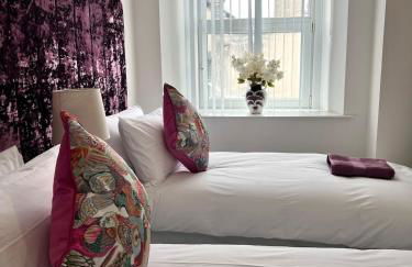 Welsh Getaway Apartment 2 - Town Centre - Photo 9