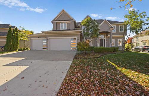 Beautiful relaxing private villa next to a pond smart home and Traeger Grill - Foto 5