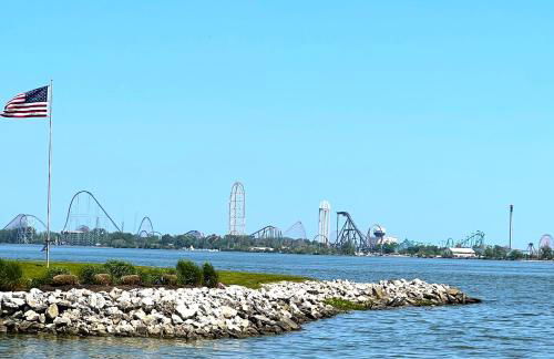Beautiful Boathouse overlooking the Bay - Foto 1