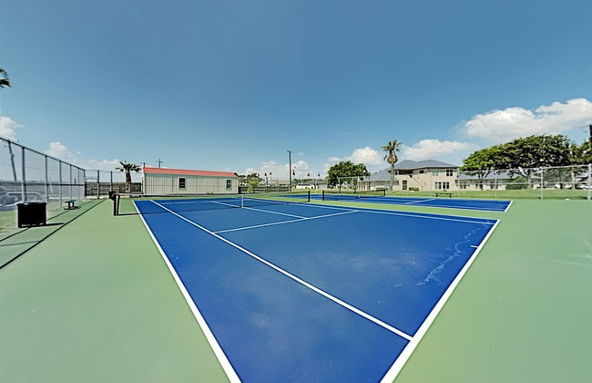 Bay Breeze Bungalow by Miss Kitty’s - Foto 38