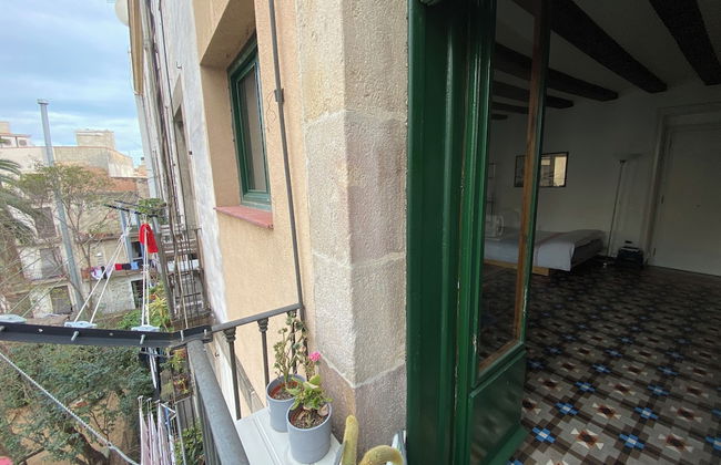 Lovely 2-bed Apartment in Barcelonas Best Location - Photo 27