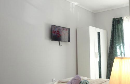 Chachino Guesthouse -5 Mins walk to Train & Bus Station - Foto 37