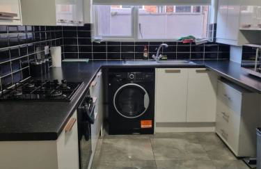 4-Bed Manchester Retreat Great for Groups - Foto 12