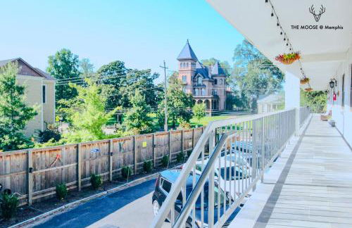 The Moose #11 - Luxe Modern loft with King Bed, Free Parking & Wi-Fi - Foto 26