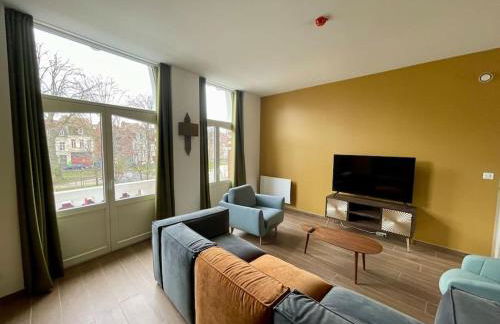 Séjour Art Nouveau au coeur de Wazemmes - Foto 17