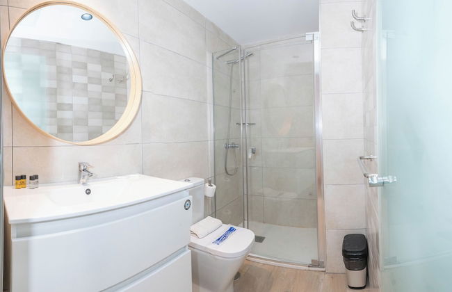 Sholeo Lodges La Cicer Flats - Photo 15