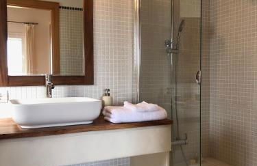 Villa Ventada luxury boutique private pool views Puerto Addaia, Menorca - Foto 27