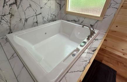 Brand New Luxury Cabin Full of Amenities - Foto 13