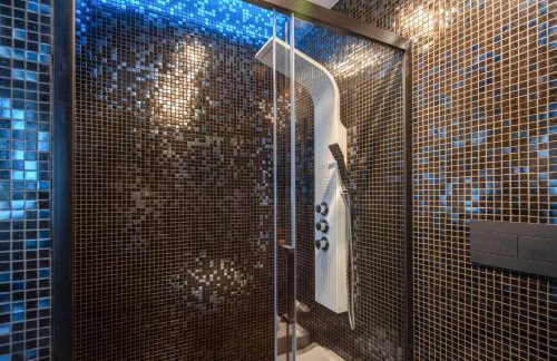 Luxury Wellness SPA Apartment with Jacuzzi & free parking - Foto 59