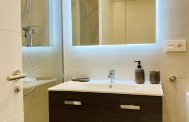 Sea view luxury new apartment Marbella Port - Photo 80
